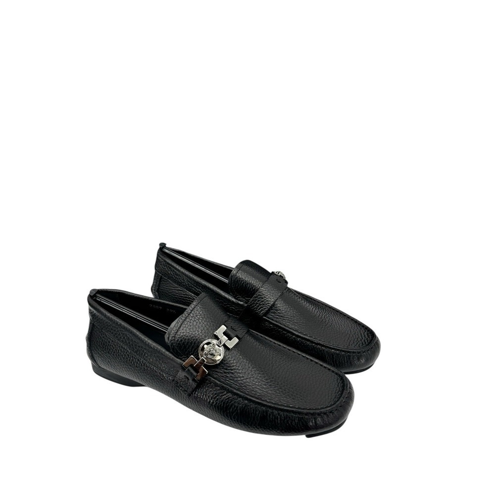 Versace Medusa Head Black Pebbled Leather Loafers 7087 39.5 Made in Italy Mens